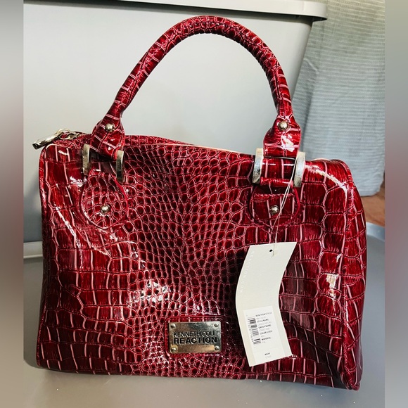 Handbags - Kenneth Cole Nwt